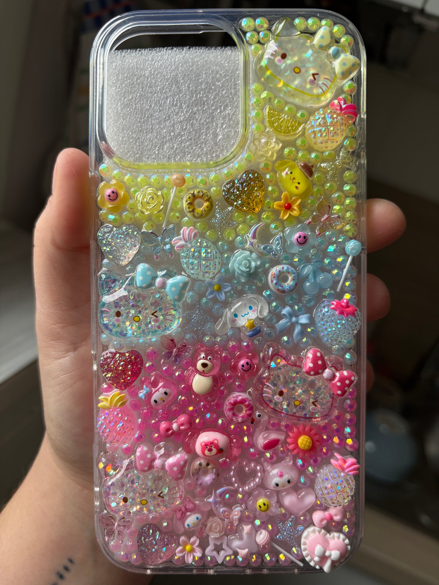 Ta coque en résine 100% toi 💕