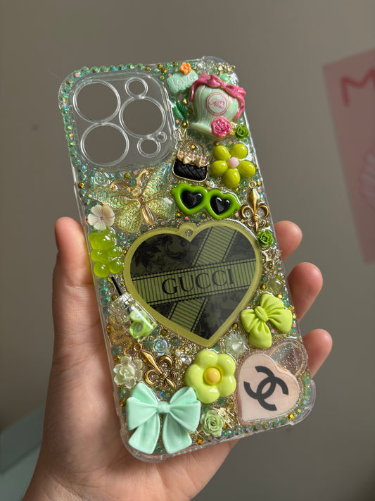 Ta coque en résine 100% toi 💕